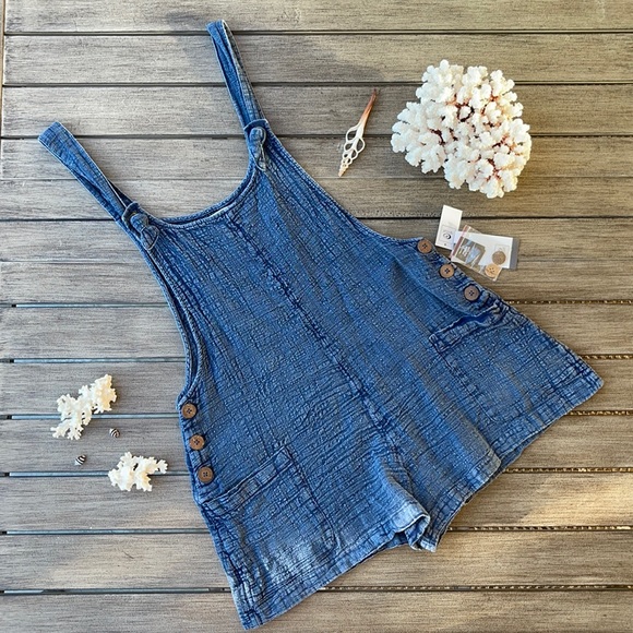 🌴🔆RIP CURL- HEAT WAVE ROMPER🔆🌴 - Picture 2 of 13